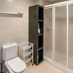 4 Bedroom Amazing In Ortigueira * Porto de Espasante